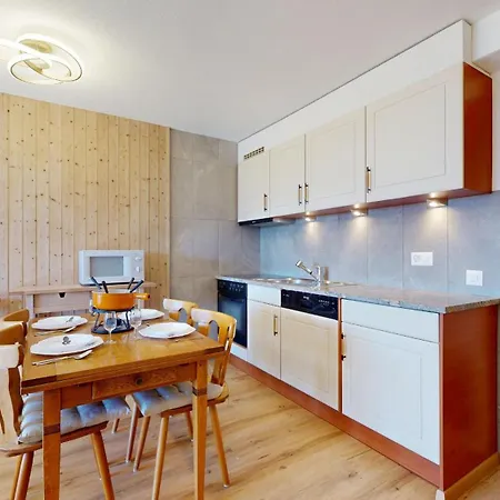 Hortensia H 022 - View 4 Pers アパート