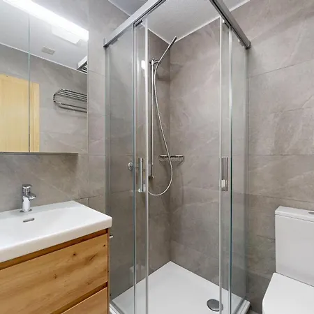 Hortensia H 022 - View 4 Pers *